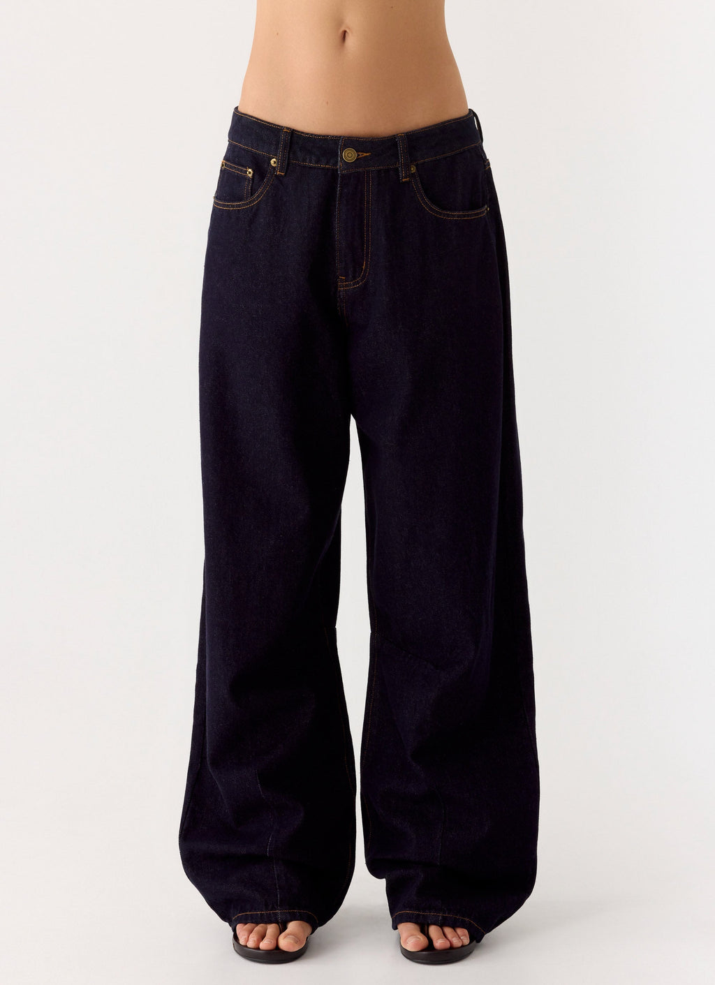 Ronan Denim Jeans | Relaxed Straight-Leg Fit with Low-Rise Waist | Everyday Comfort for Effortless Style 1